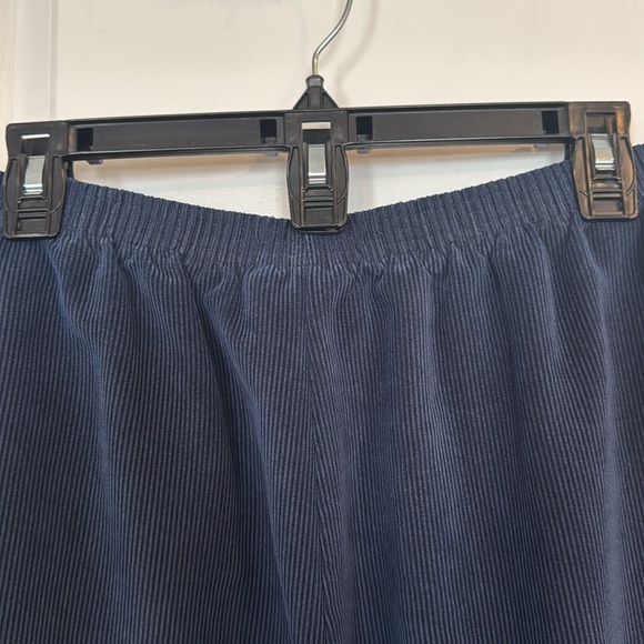 Alfred Dunner Teal and Navy 2 pair pull on corduroy Pants slacks trousers 16P - Picture 13 of 14